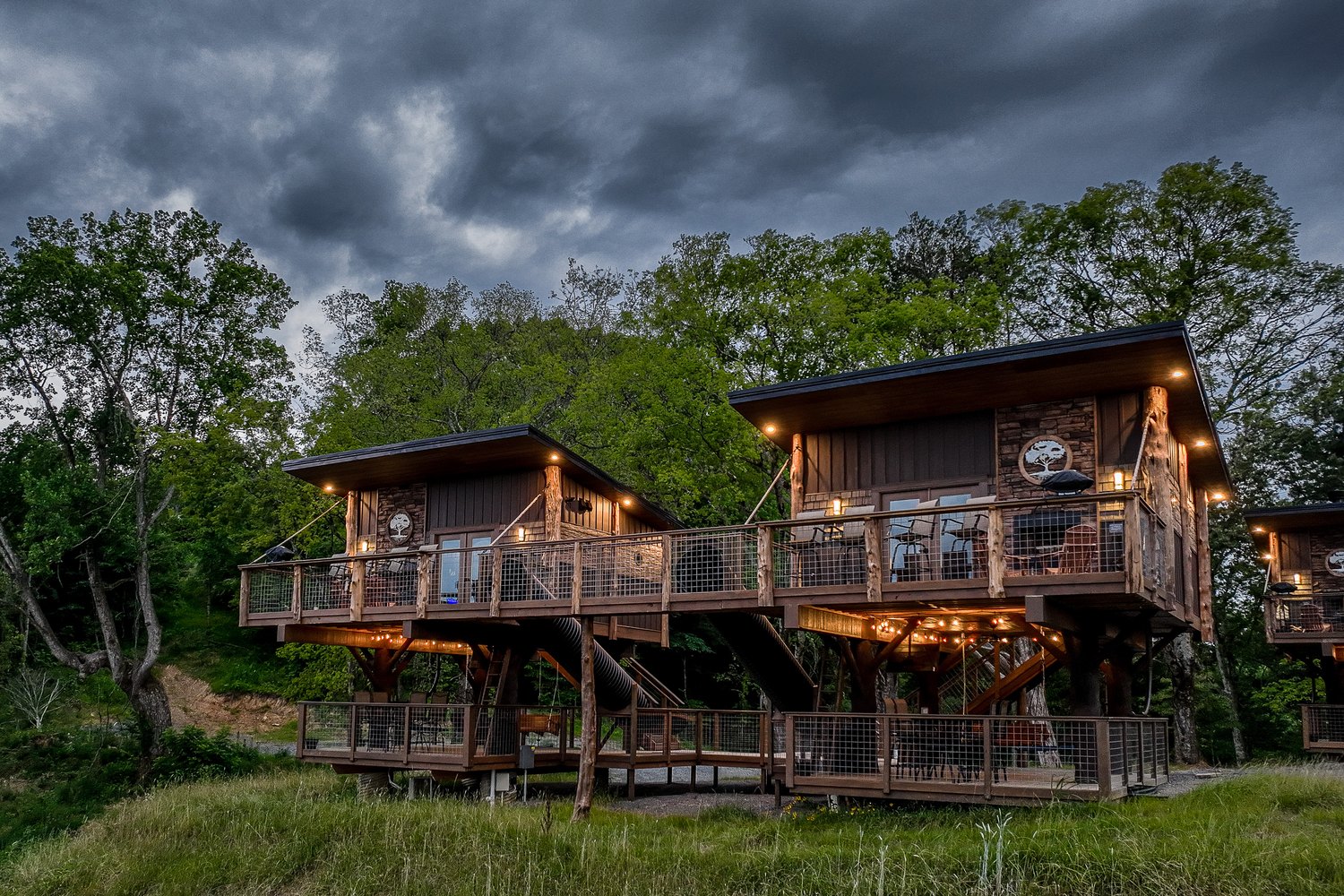 A TreeFort Double treehouse at Sanctuary Treehouse Resort A TreeFort Double treehouse at Sanctuary Treehouse Resort